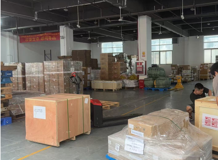 国内到迪拜的快递选择哪种方式更好